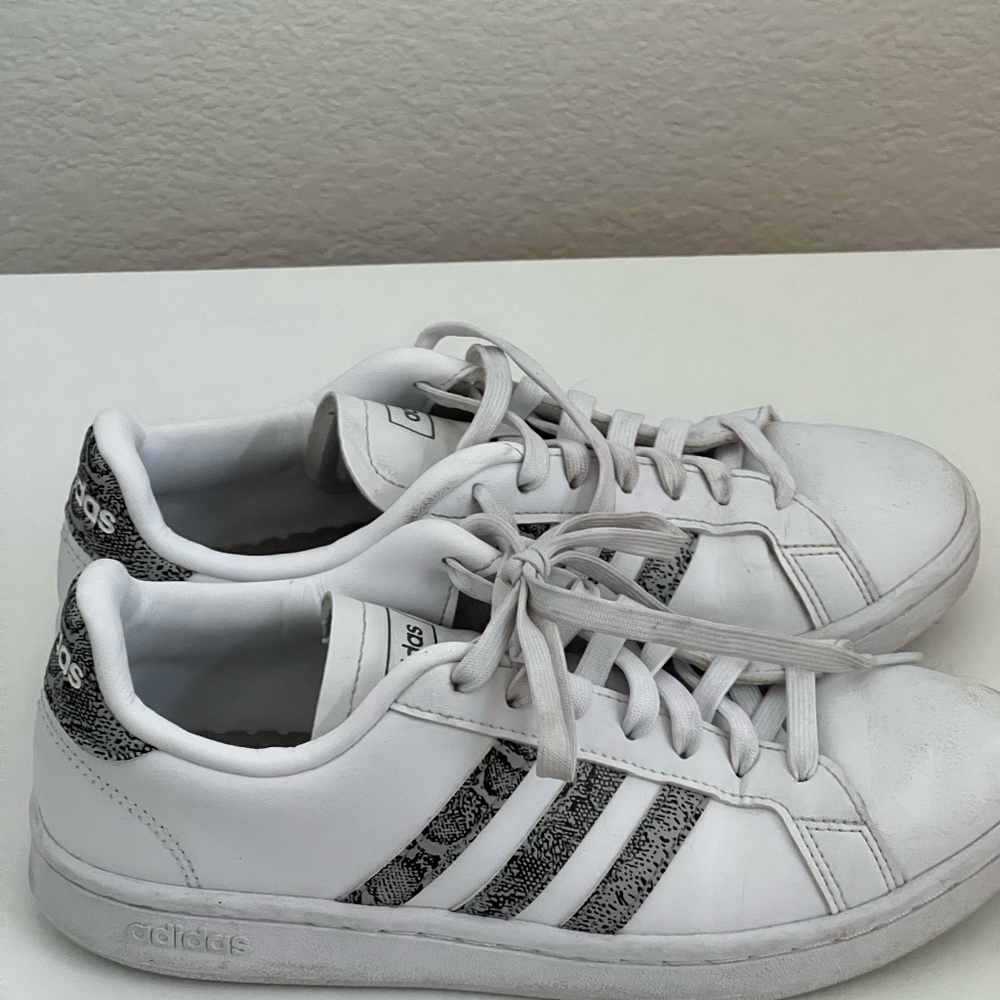 White and animal print leather Adidas sneakers